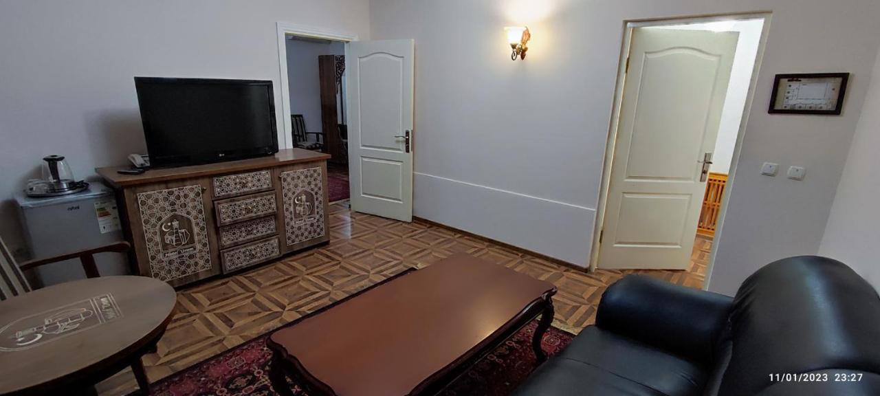 Nasyuqel Hotel Bukhara Eksteriør billede